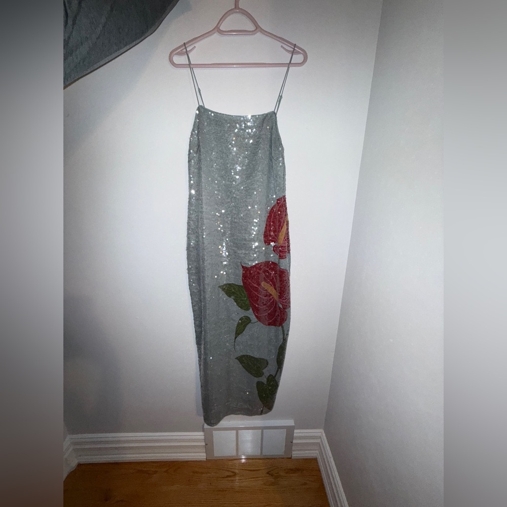 Farm Rio Anthurium Sequin Shift Dress, light blue, size small - Picture 3 of 5